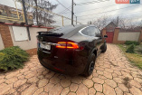 Tesla Model X, 2017
