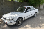 Nissan Bluebird, 1990