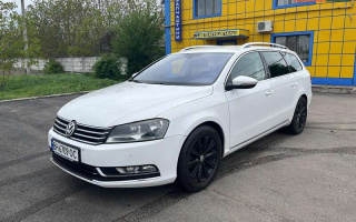 Volkswagen Passat, 2012