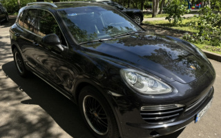 Porsche Cayenne, 2010