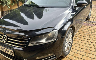 Volkswagen Passat, 2011