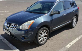 Nissan Rogue, 2012