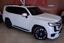 Toyota Land Cruiser 300