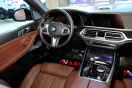 BMW X7 m50i