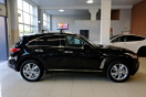 Infiniti QX70