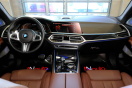 BMW X7 m50i