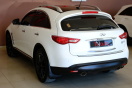 Infiniti QX70