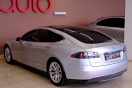 Tesla Model S 70D