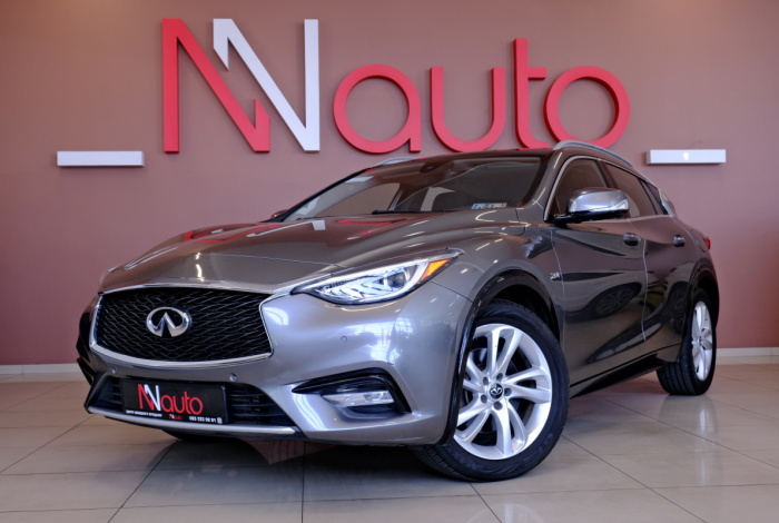 Infiniti QX30