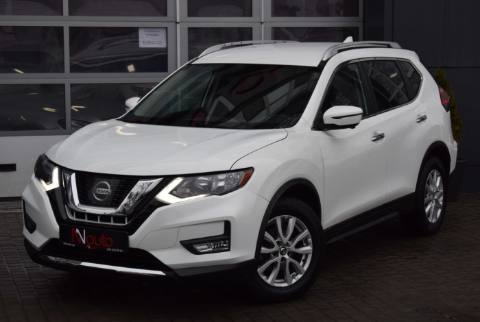 Nissan Rogue SV