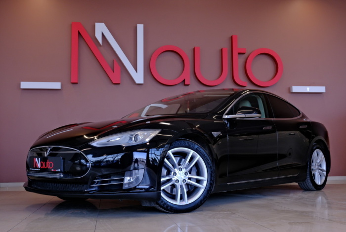 Tesla Model S P85 85kWt