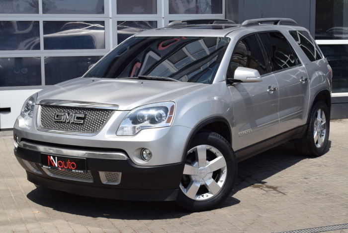GMC Acadia