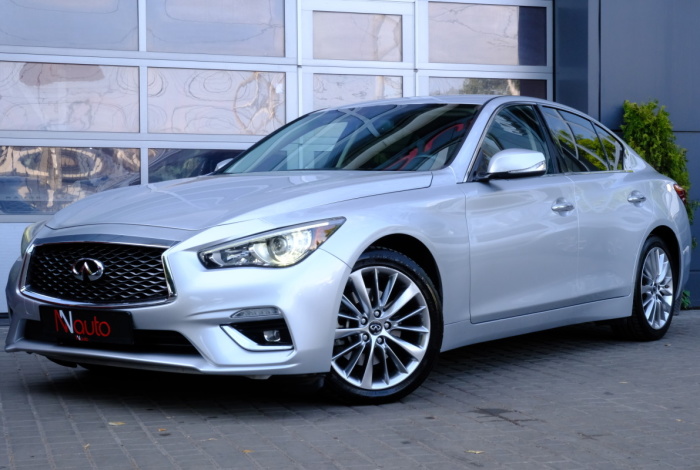 Infiniti Q50