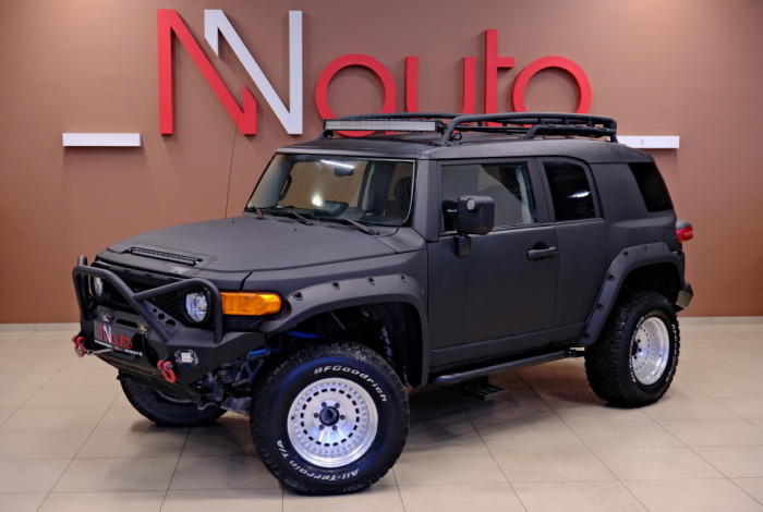 Toyota FJ Cruiser