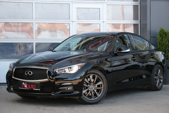 Infiniti q50