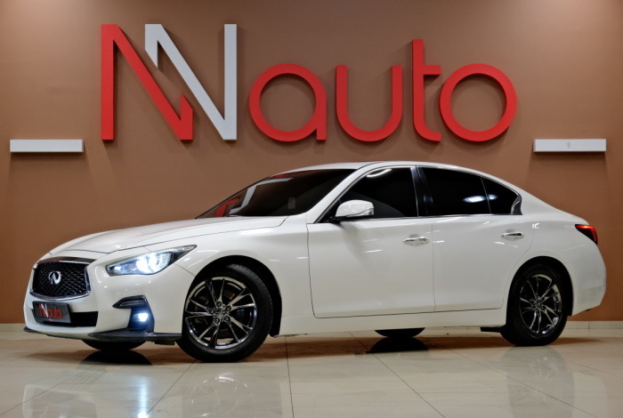 Infiniti Q50