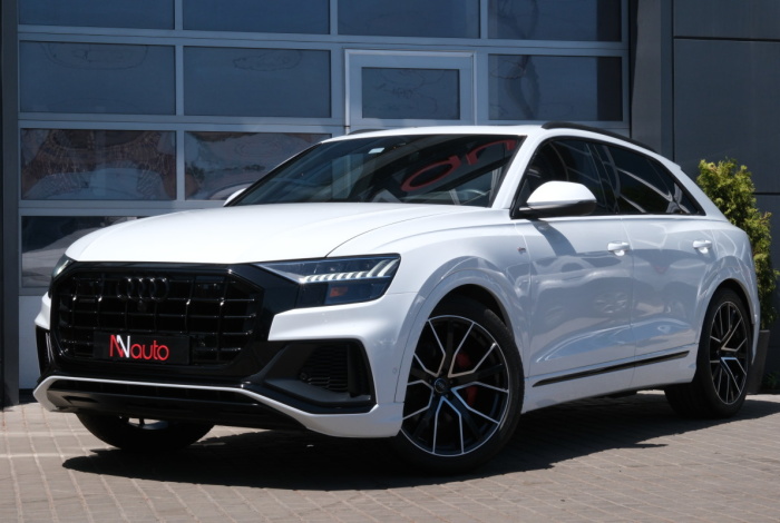 Audi Q8