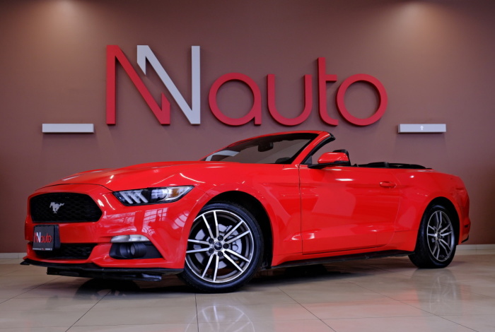 Ford Mustang Convertible