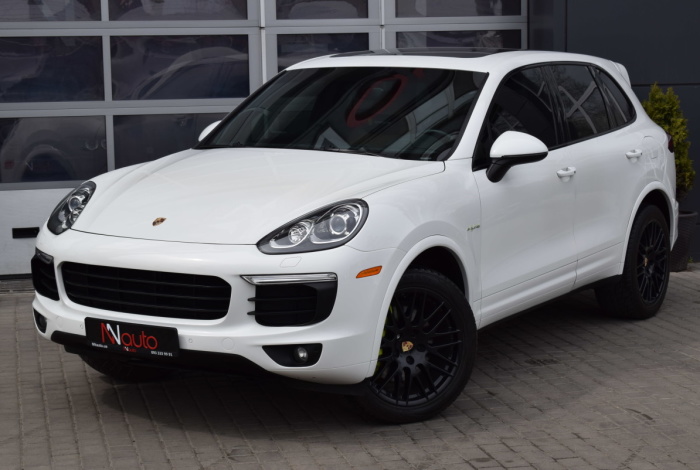 Porsche Cayenne Plugin